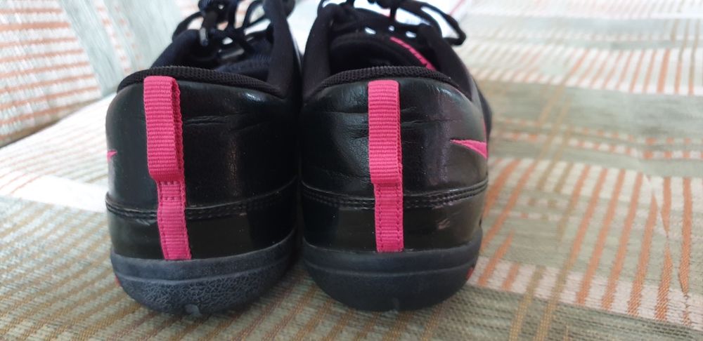 Buty skórzane Nike roz.36.5
