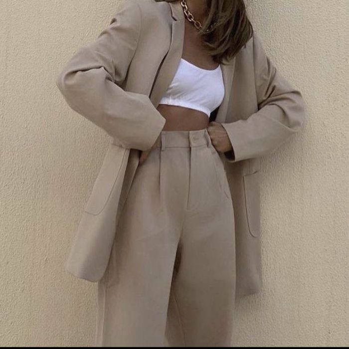 Брючний костюм