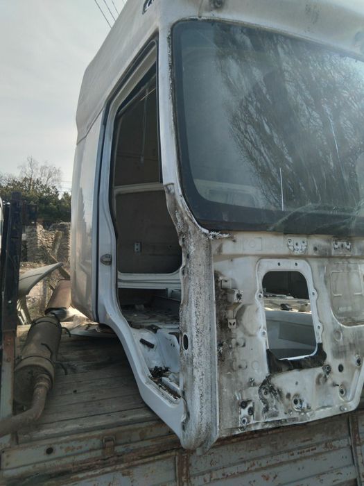 Renault premium кабина, дверь левая