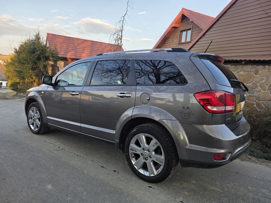 Fiat   FREEMONT  4X4 super stan techniczny