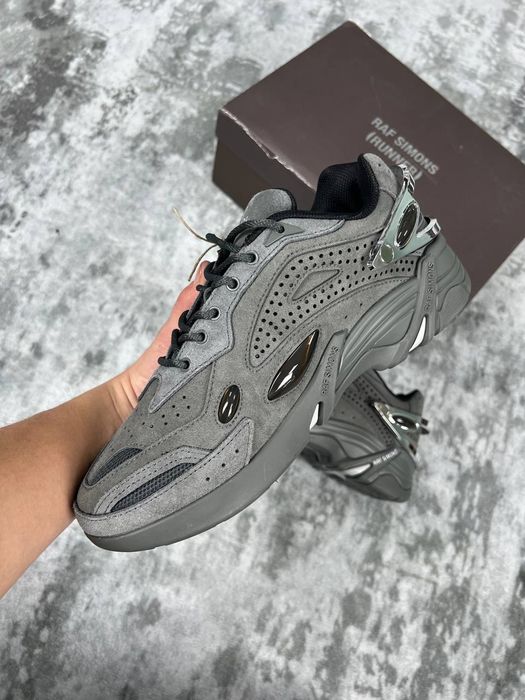 RAF Simons Cylon-21