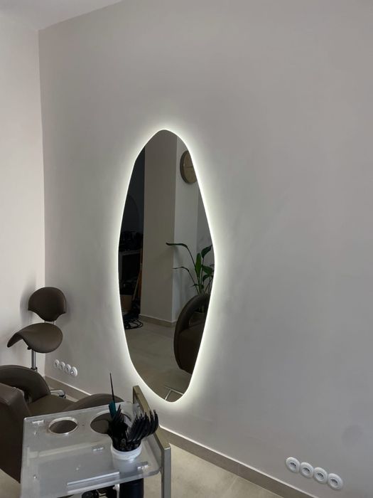 Szklarz, lustra na wymiar, mozntaż