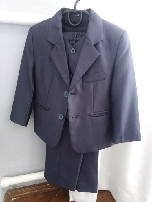 Костюм ідеальний стан темно сірий тройка, брюки пиджак жилетка