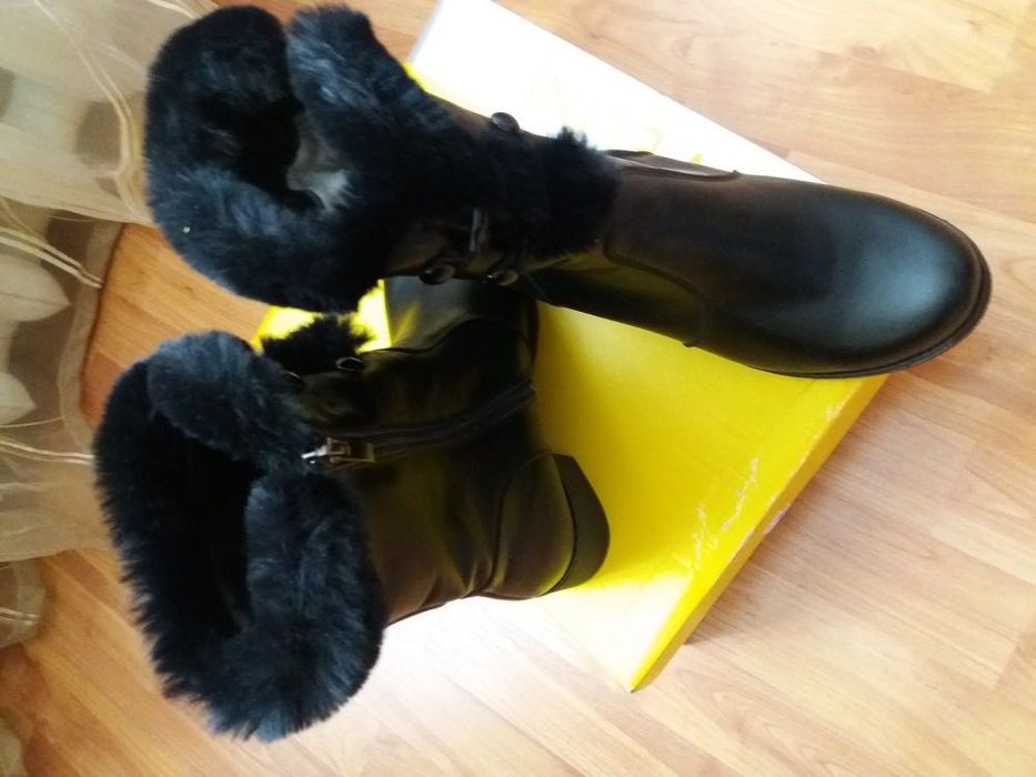 Сапоги (чоботи) зимові шкіряні нові