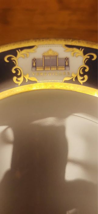 Servico de mesa em porcelana fina “Versailles”