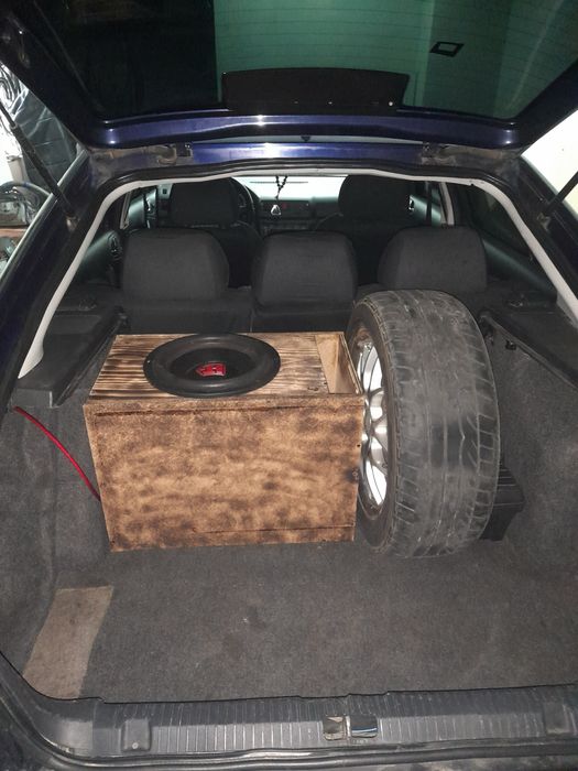 Продам саб з коробом