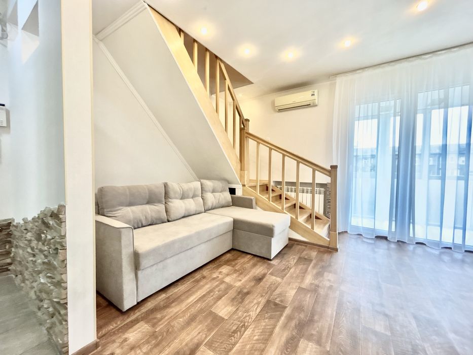 (11)Газ!!! Квартира подобово з Джакузі М.Наукова Госпіталь Культури 5