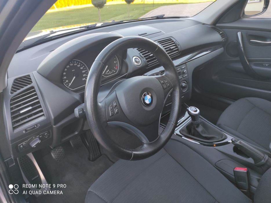 Sprzedam BMW seria1  Użytkowany przez kobietę stan bardzo dobry !