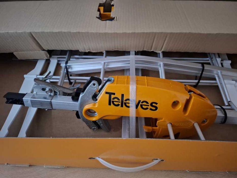 Nowa Antena DVB-T Televes Ellipse MIX (UHF + VHF) + Zasilacz + GRATIS!