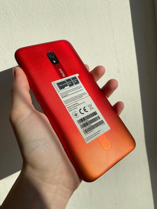 Xiaomi Redmi 8 3/32 (red)