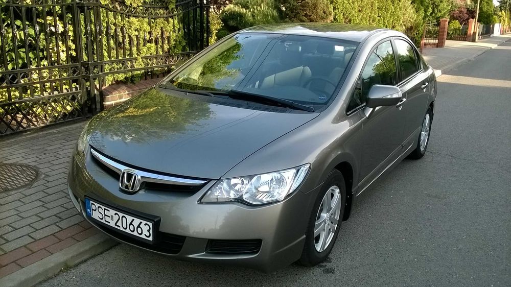 Honda Civic 8, 1.8 140KM salon Polska. Auto do jazdy. Niskie spalanie ...