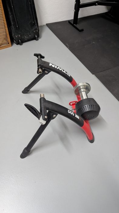 Rolo de Treino para Bicicleta com libertação rápida e elevação da roda