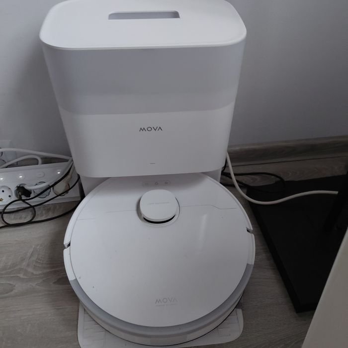 Odkurzacz robot myjący