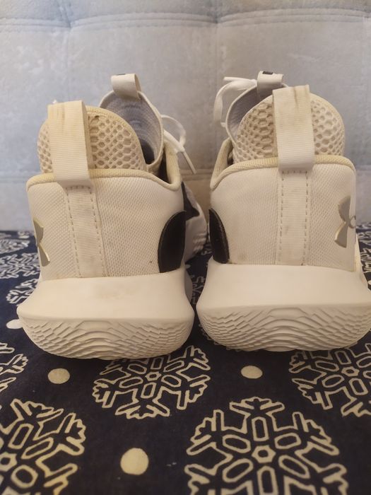 Кросівки Under Armour flow futr X - 3 баскетбольні 46 р.