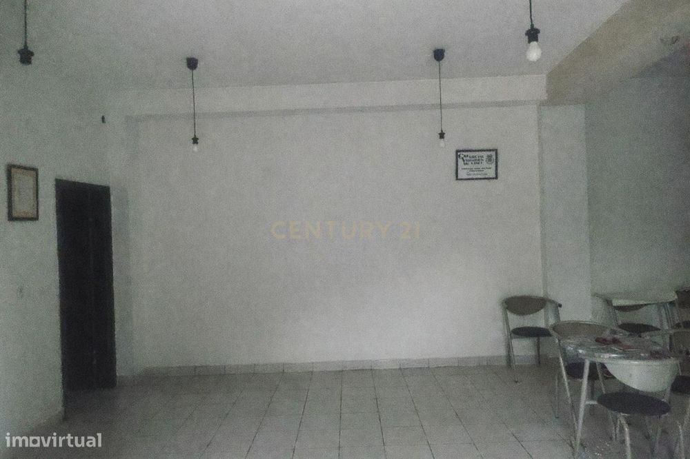 Loja Comercial - Oportunidade Única por 50.000€