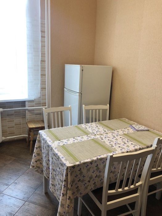Житло у Києві для переселенців , приїжджих – 500 грн на тиждень Хостел