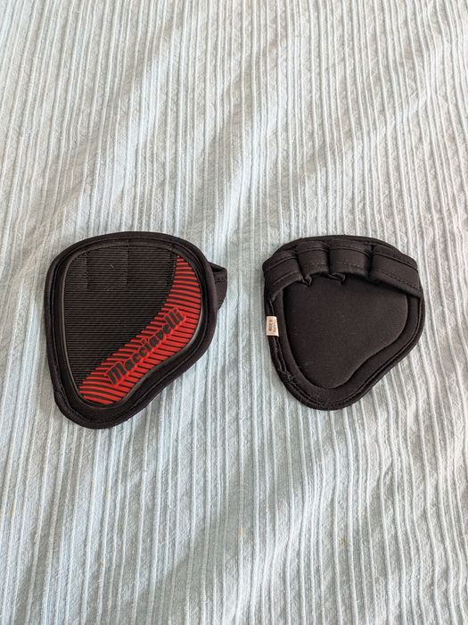 Proteção de palma da mão e dedos para musculação