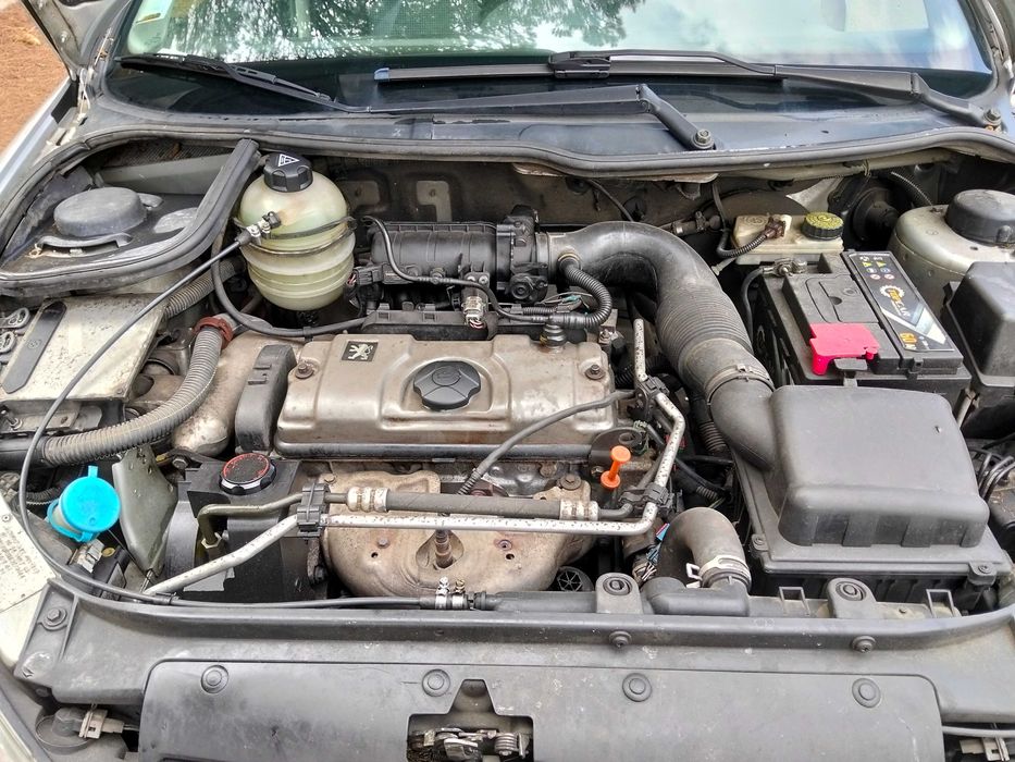 Carro Peugeot 206