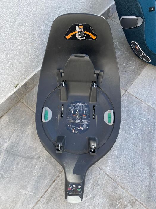 Cadeira auto Cybex com base (até 18 kg)