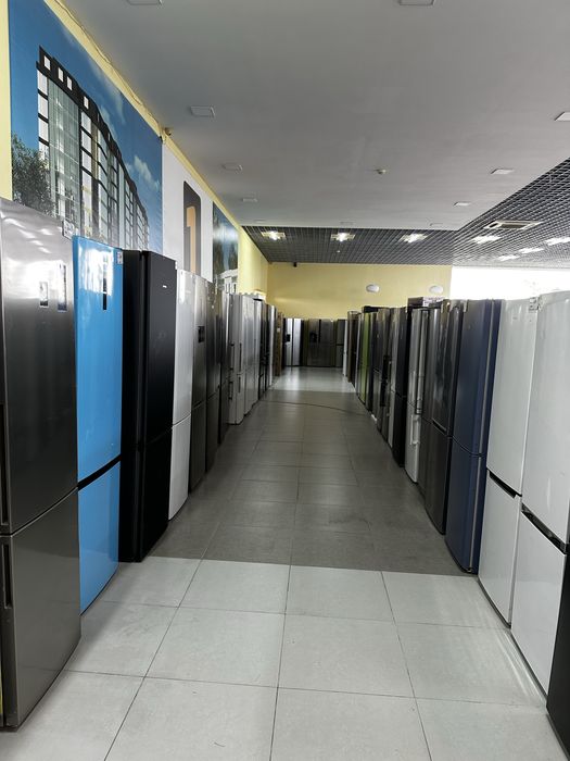 Сток Широкий холодильник під чорним склом від Siemens iq800 Гарантія Доставка