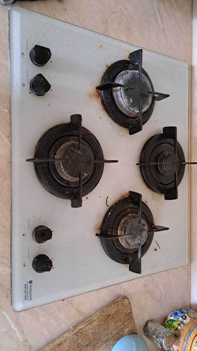 Газовая варочная поверхность Ariston HotPoint