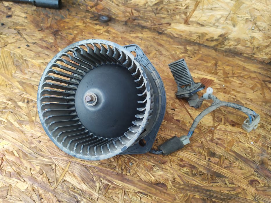 Моторчик пічки Kia Pregio