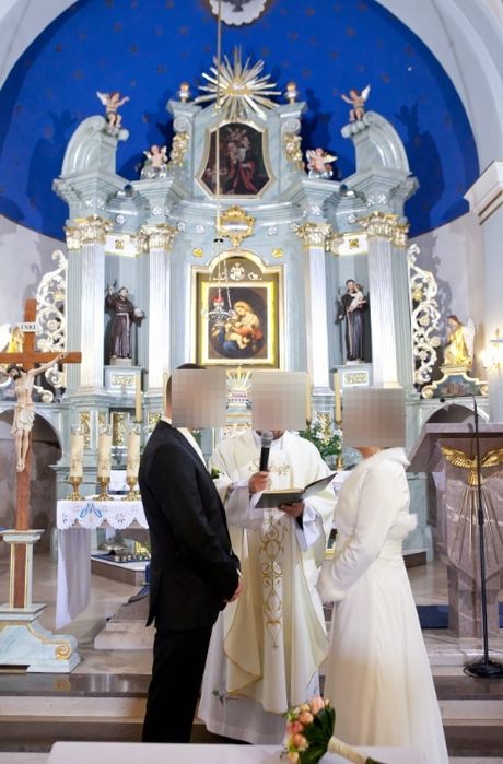 Suknia ślubna r. 38