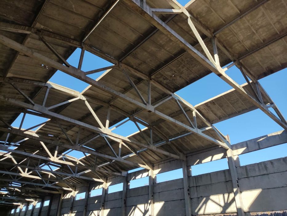 Продам ангар железобетонных конструкций