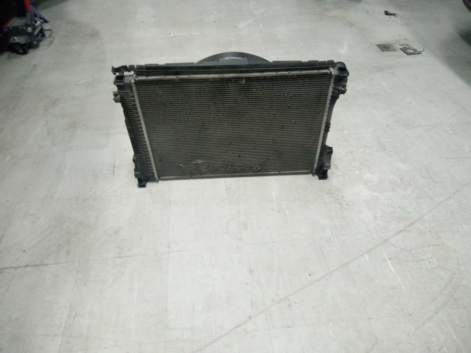 Radiador de água  com ventoinha Mercedes c 350 CDI w204