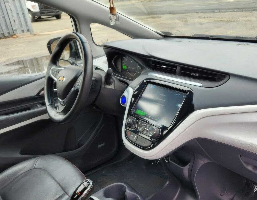 Chevrolet Bolt EV Premier      2019