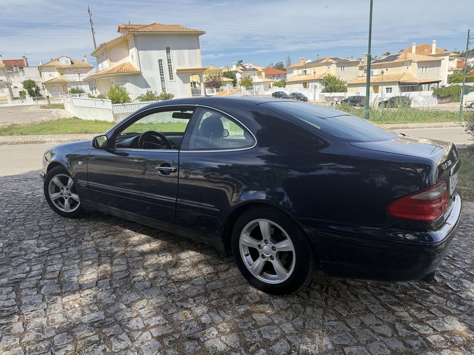 Mercedes-Benz CLK 200 Automático + GPL