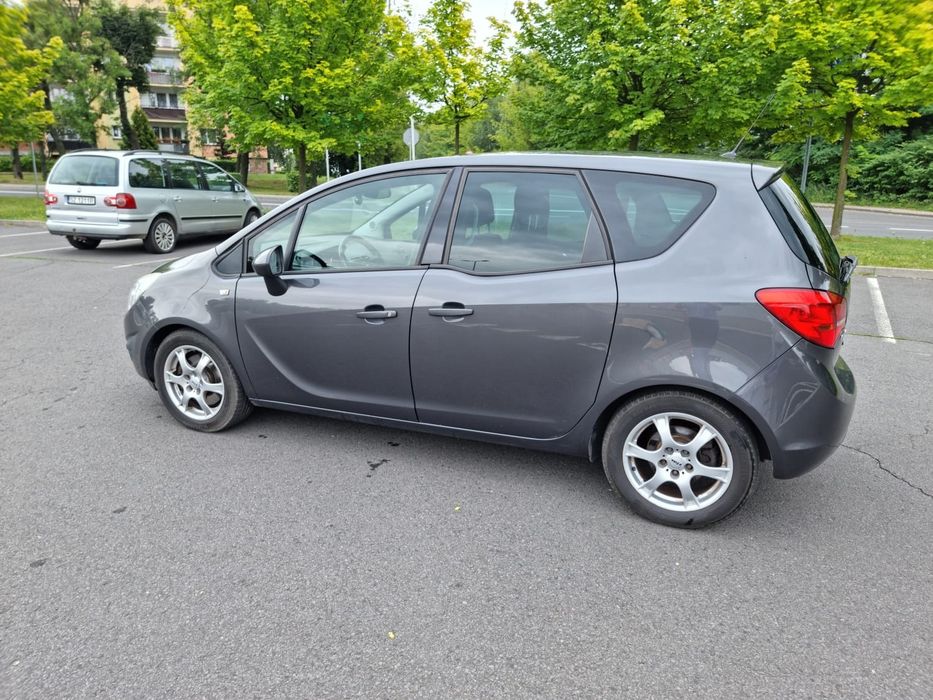 Opel Meriva B 1.7 CDTI  automat   2011