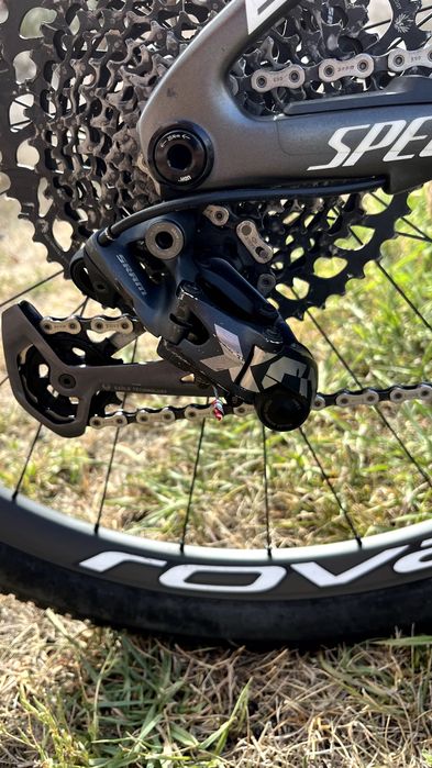 Specialized Epic Expert + RockShox SID SL Ultimate Brain (suspensão nova com garantia)