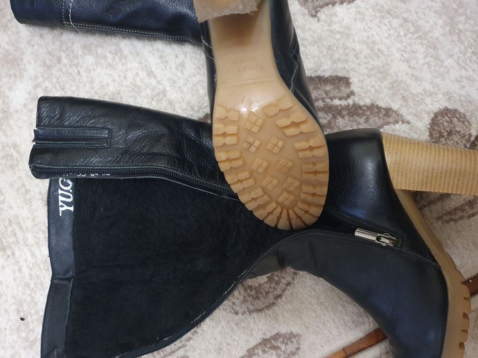 Взуття зимове жіноче