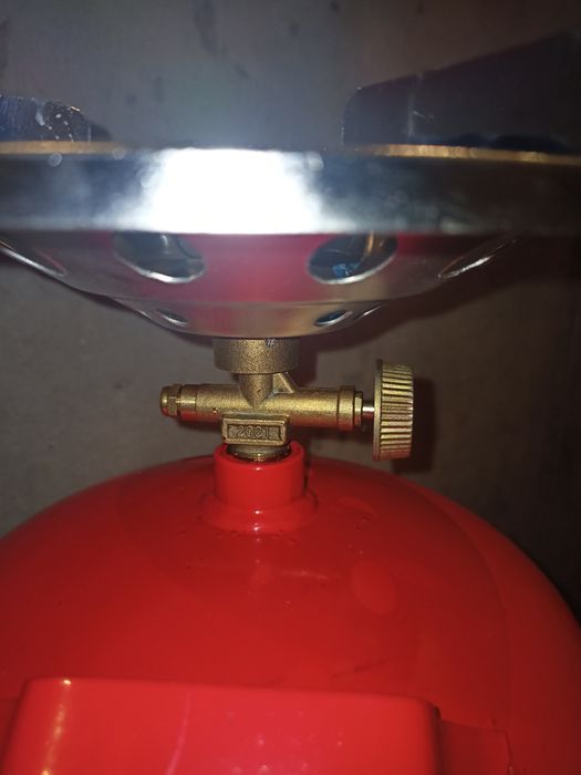 Газовий балон 8л Пальник Примус Горелка