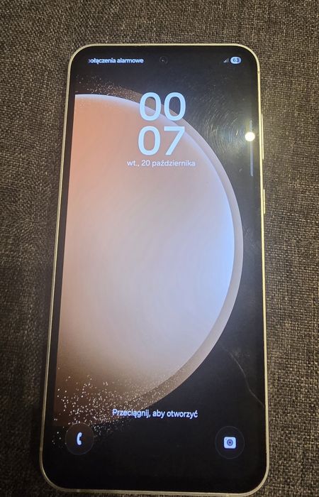 Samsung Galaxy S23 FE 128 GB – biały – bardzo zadbany, sprawny