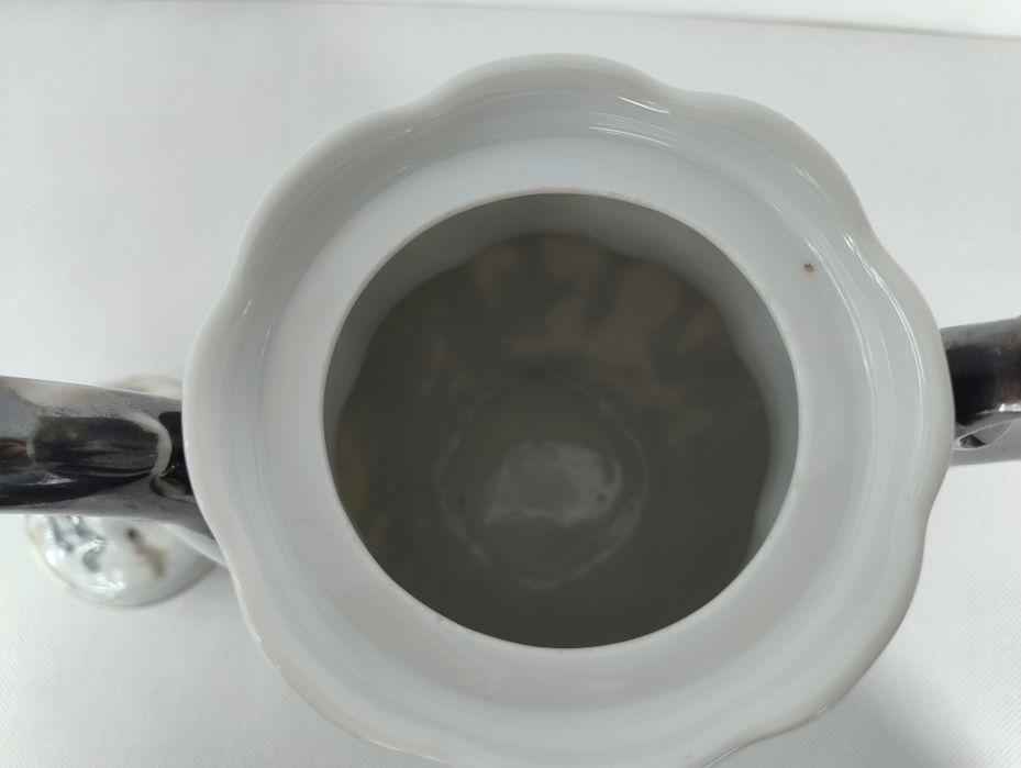 Dzbanek do kawy. Koenigszelt Charlotte.