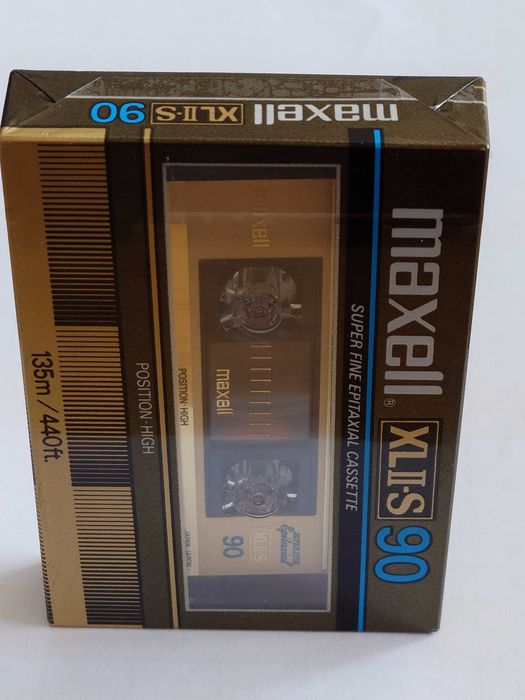 Maxell XLII-S 90 model na rok 1983 rynek Amerykański