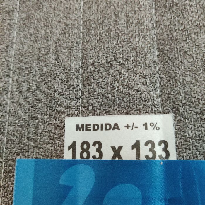 Dois colchões novos