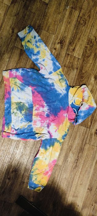 Яркое худи тай-дай (Tie-Dye) унисекс