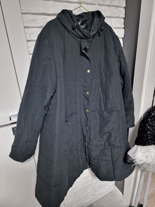 Płaszcz Ocieplany Plus Size r.56 / na szersze biodra