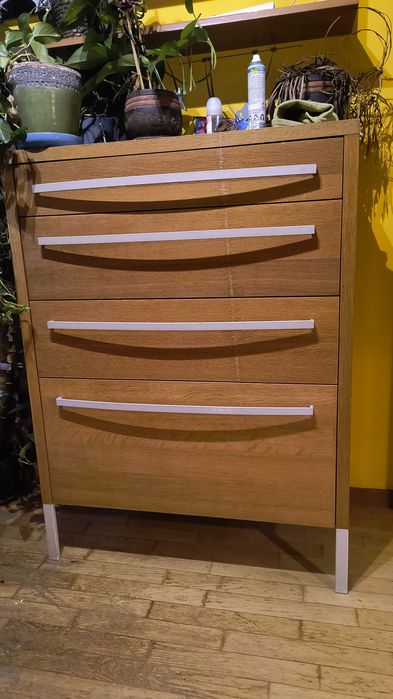 Oddam komodę za darmo