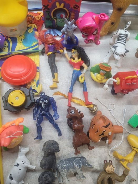 Игрушки много всяких разных и мягкие в моих объявлениях