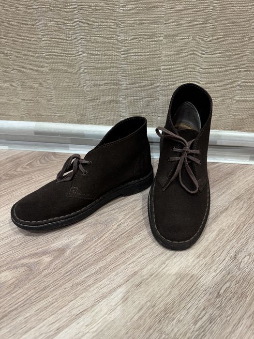 Clarks Desert чобітки 35 розмір