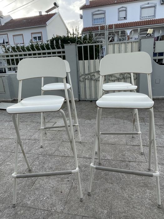 Cadeiras altas brancas – conjunto de 4
