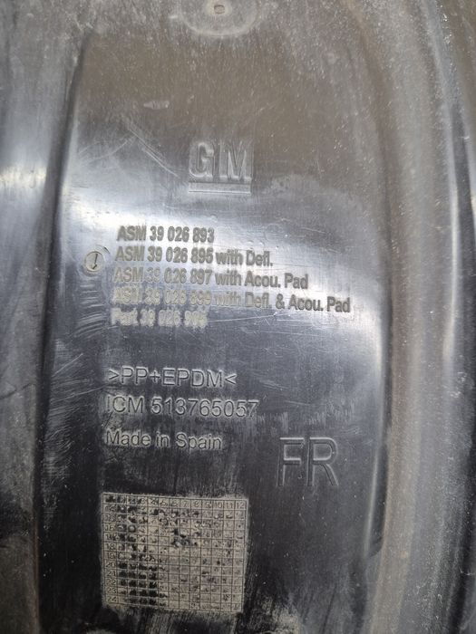 Nadkole przednie lewe Opel Corsa E Oryginał