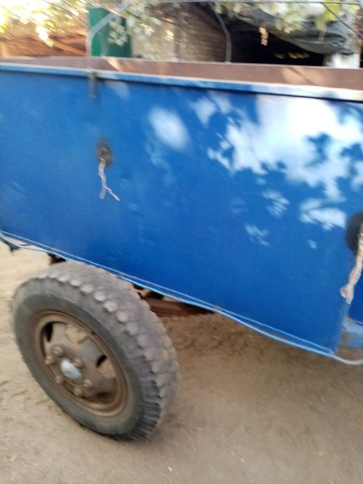 Прицеп 2т.в хорошому стані..
