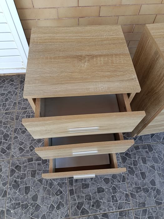 Cómodas com 3 gavetas