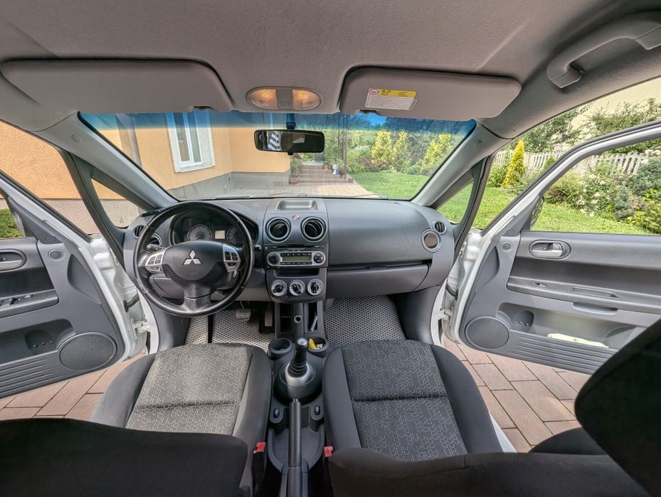 Mitsubishi Colt 2012 - 1.33 бензин, акпп-робот