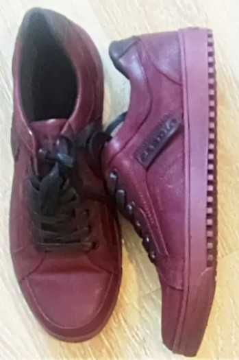 Buty różny Nowe  w rozmiarze 43-44